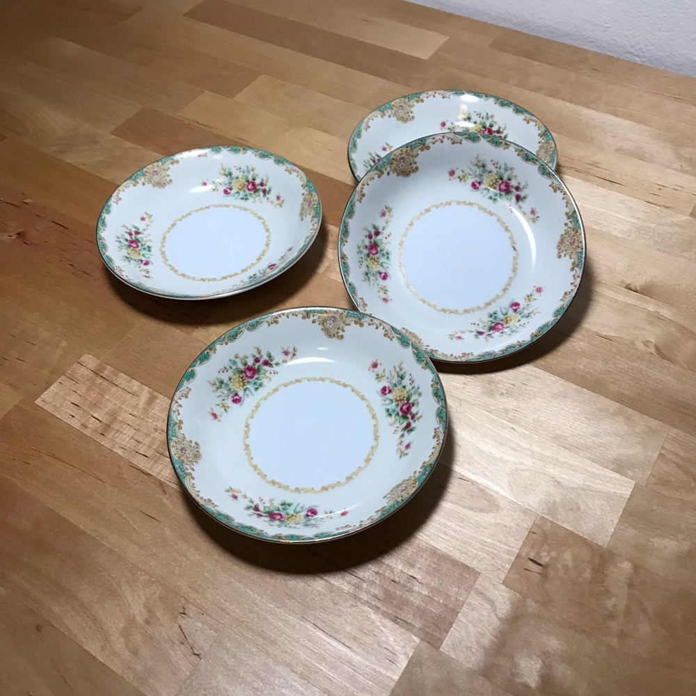 Set of 4 Monarch China Rosaline Pattern Japan 1945-1952 Porcelain Dessert Bowls